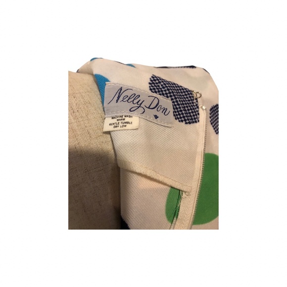 Vintage Polka Dot  Mini 70s Dress  with matching belt - Picture 5 of 5